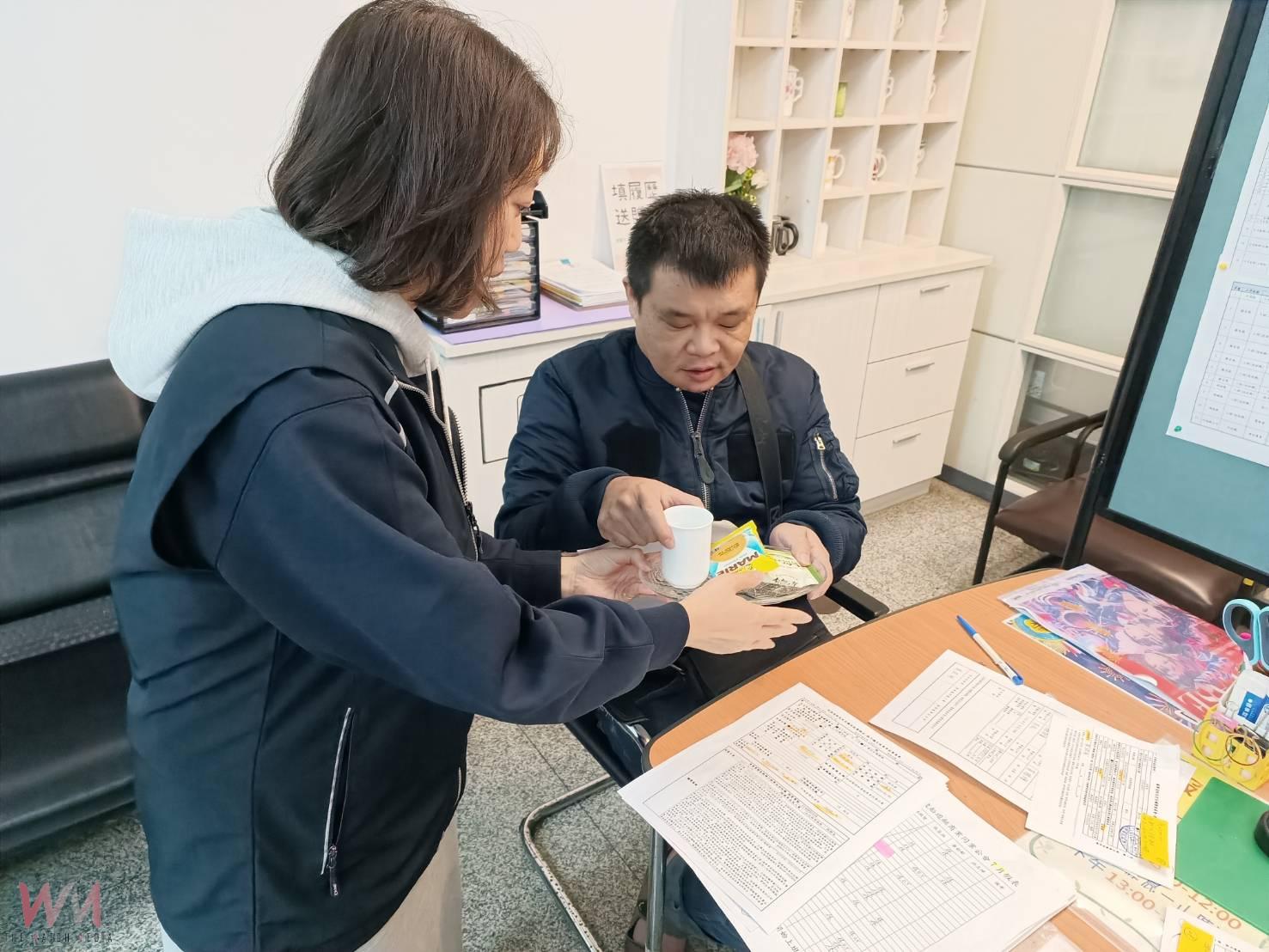 南投縣榮民服務處貼心備暖飲　熱薑茶暖胃更暖心 - https://www.watchmedia01.com