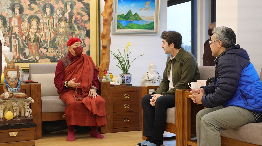 土國伊斯蘭宗教領袖弟子來台 向心道法師請益宗教交流 - https://www.watchmedia01.com