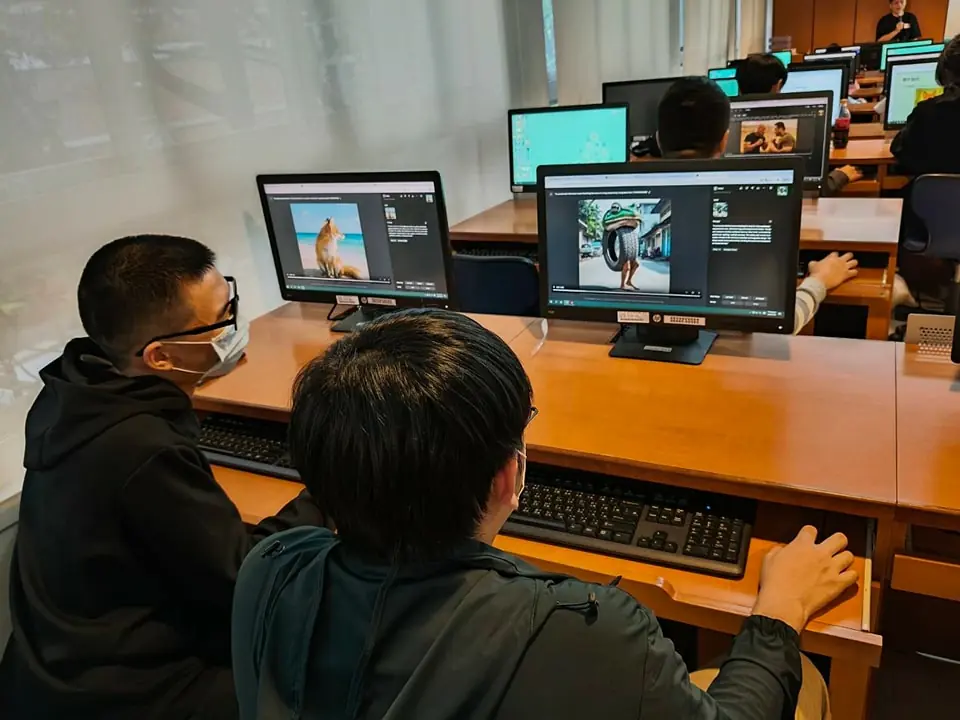 東吳課程設計結合法律與AI科技兩大主題，透過模擬法庭與生成式AI創作的實作體驗，引發學生高度學習興趣。